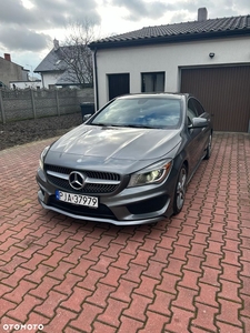 Mercedes-Benz CLA 250 7G-DCT AMG Line