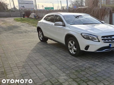 Mercedes-Benz GLA 220 4-Matic