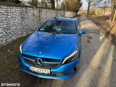 Mercedes-Benz Klasa A 180 (BlueEFFICIENCY) Style