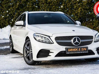 Mercedes-Benz Klasa C 220 d T 9G-TRONIC AMG Line