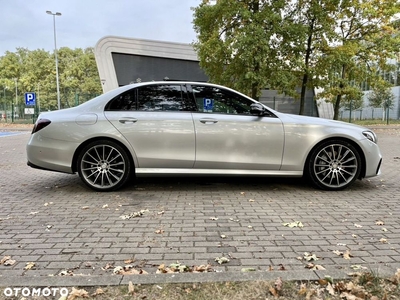 Mercedes-Benz Klasa E 200 d T 9G-TRONIC AMG Line