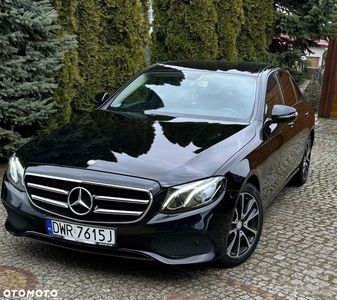 Mercedes-Benz Klasa E 220 d 4-Matic 9G-TRONIC