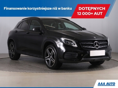 Mercedes GLA I Off-roader 2.0 220 184KM 2017