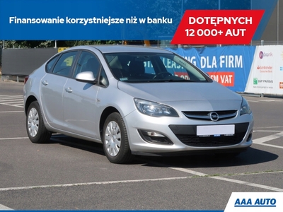 Opel Astra J Sedan 1.4 Turbo ECOTEC 140KM 2016