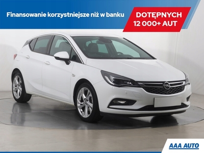 Opel Astra K Hatchback 5d 1.4 Turbo 125KM 2017