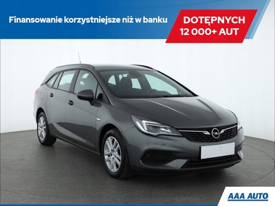 Opel Astra K Sportstourer Facelifting 1.5 Diesel 122KM 2020