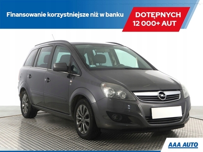 Opel Zafira B 1.6 Twinport ecoFLEX 115KM 2010