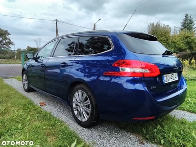 Peugeot 308 1.2 PureTech Allure S&S EAT6