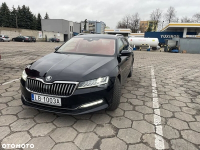 Skoda Superb 2.0 TDI DSG Style