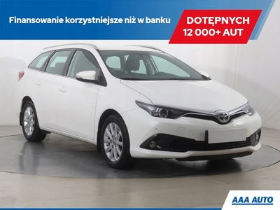 Toyota Auris II Touring Sports Facelifting 1.6 Valvematic 132KM 2018