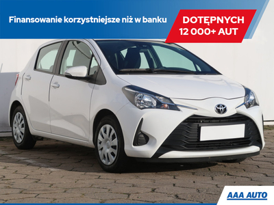 Toyota Yaris III Hatchback 5d Facelifting 1.0 VVT-i 69KM 2017