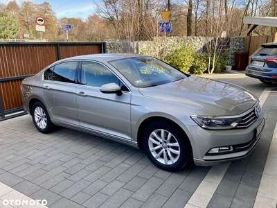 Volkswagen Passat 2.0 TDI (BlueMotion Technology) Comfortline