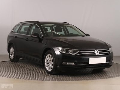 Volkswagen Passat B8 , Serwis ASO, Automat, Navi, Klimatronic, Tempomat,