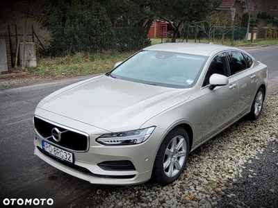 Volvo S90 D4 Momentum