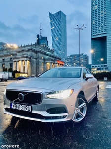 Volvo S90 T5 Momentum