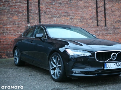 Volvo S90 T6 AWD Momentum