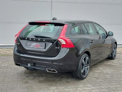 Volvo V60 2.0 Diesel T4 190KM , Lift, Automat, Nawigacja, Serwis, AUTO DEAL Piła