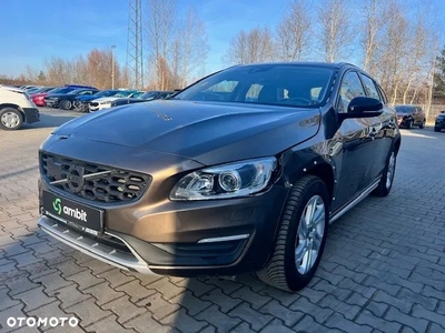 Volvo V60 Cross Country D3