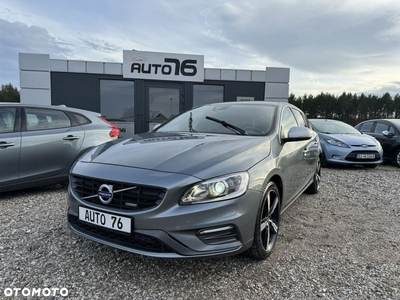 Volvo V60 D4 R-Design