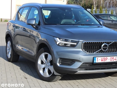 Volvo XC 40 D3 AWD Momentum Pro