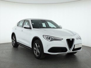 Alfa Romeo Stelvio Salon Polska, Serwis ASO, Automat, Skóra, Navi, Klimatronic,