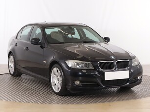 BMW SERIA 3 IV (E90/E91/E92/E93) BMW SERIA 3 , Klimatronic, Tempomat, Parktronic, Podgrzewane siedzienia