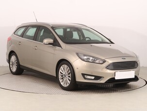 Ford Focus III , Navi, Klimatronic, Tempomat, Parktronic,ALU