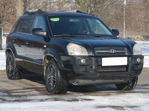 Hyundai Tucson , GAZ, Klimatronic, Podgrzewane siedzienia,ALU