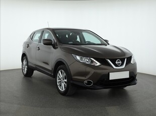 Nissan Qashqai II , Klimatronic, Tempomat, Parktronic, Podgrzewane siedzienia