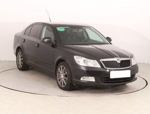 Skoda Octavia II , Salon Polska, GAZ, Klima, Parktronic,ALU