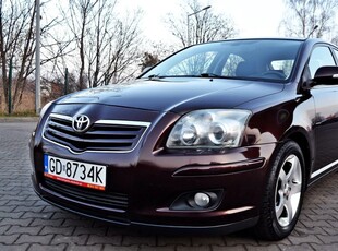 Toyota Avensis II