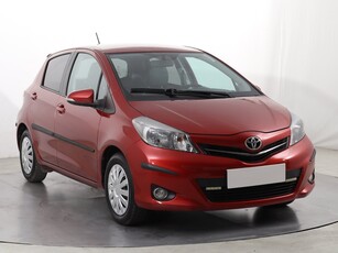 Toyota Yaris III , Salon Polska, Serwis ASO