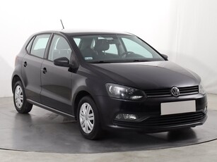 Volkswagen Polo V , Salon Polska, Klima, Parktronic