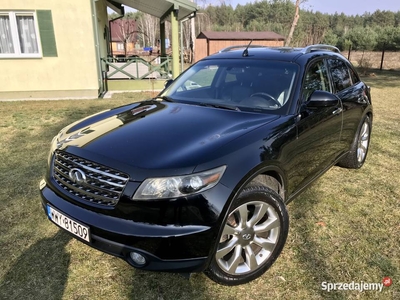 INFINITI FX45 V8