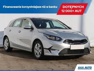 Kia Ceed III Hatchback Facelifting 1.5 T-GDI 160KM 2022