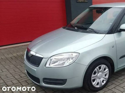 Škoda Fabia Skoda Fabia 1.2 12V Comfort 2009 · 150 000 km ·…