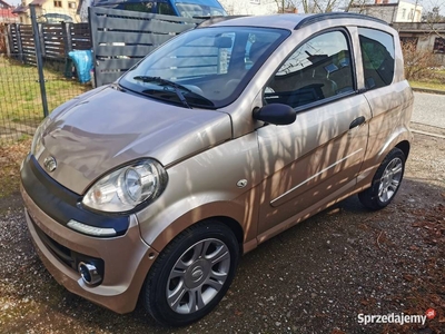 MICROCAR M.GO 2011r, 4 os. 21KM automat benzyna Kat B1, L7e