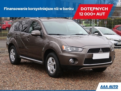 Mitsubishi Outlander III SUV 2.0 DOHC MIVEC 147KM 2012