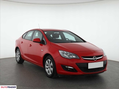 Opel Astra 1.4 138 KM 2014r. (Piaseczno)