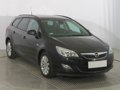 Opel Astra 2011 1.4 T 133855km Kombi