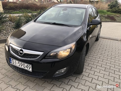 Opel Astra IV Sports Tourer 2.0 CDTI 160KM bezwypadkowa polski salon 2011