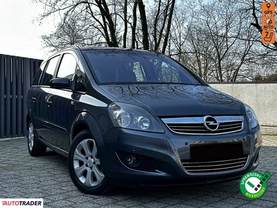 Opel Zafira 1.8 benzyna 140 KM 2008r. (Kutno)