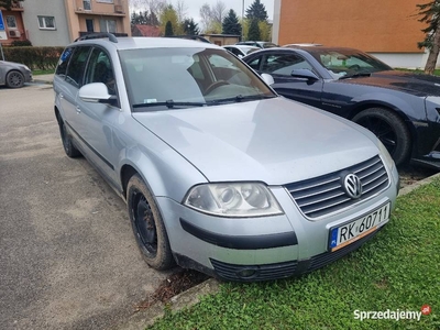 Passat b5 fl uszkodzony najtaniej do naprawy lub na części