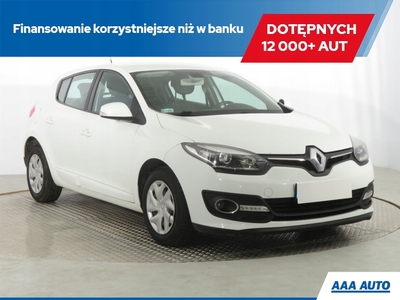 Renault Megane III Hatchback Facelifting 2013 1.6 16V 110KM 2014