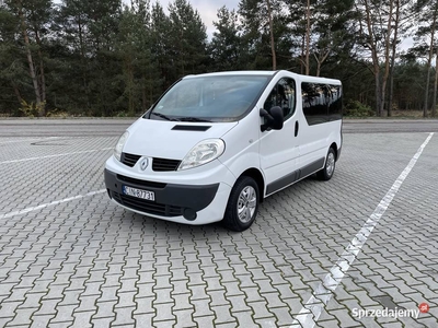 Renault Trafic 9-osobowy FV23%