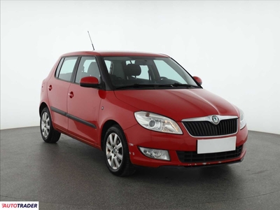 Skoda Fabia 1.2 84 KM 2011r. (Piaseczno)