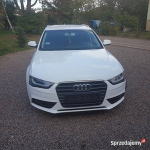 sprzedam audi a4b8 avant 2.0tdi 143km