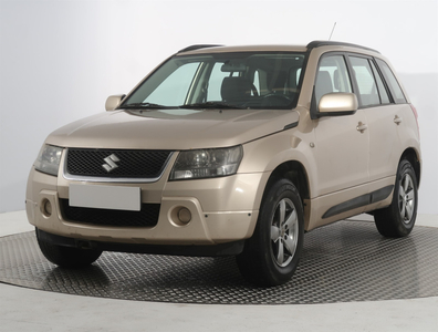 Suzuki Grand Vitara 2005 2.0 186203km SUV