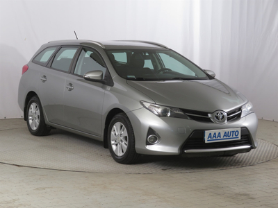 Toyota Auris 2019 Hybrid 68508km Kombi