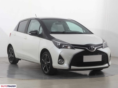 Toyota Yaris 1.3 97 KM 2016r. (Piaseczno)